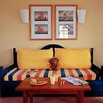 Pierre & Les Pins Kompleks wypoczynkowy 3*