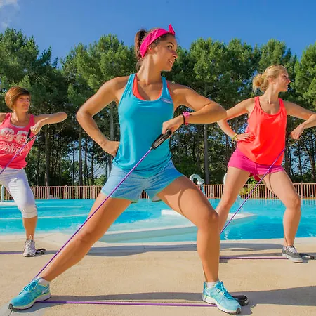 Aldeamento Turístico Pierre & Les Pins Lacanau