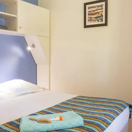 Pierre & Les Pins 3* Lacanau