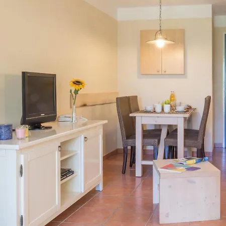 Pierre & Les Pins 홀리데이파크 3*